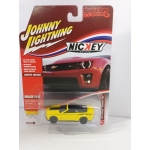 Johnny Lightning 1:64 Chevrolet Camaro ZL1 2013 rally yellow